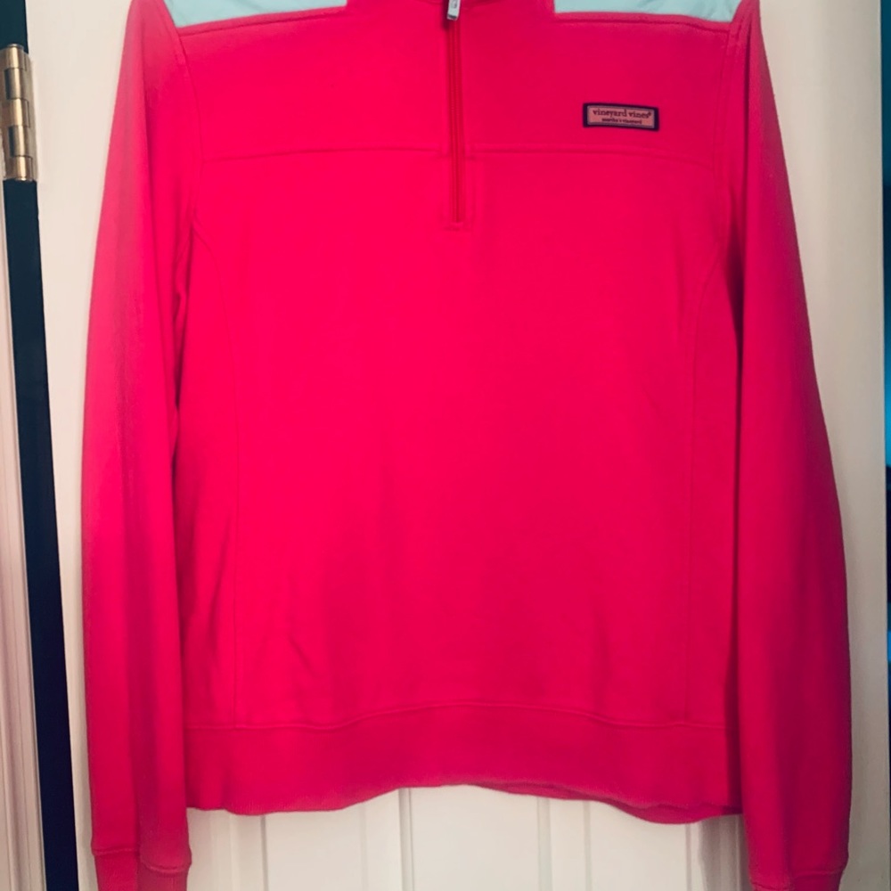 Vineyard Vines Pullover, Great Condition! - image 2